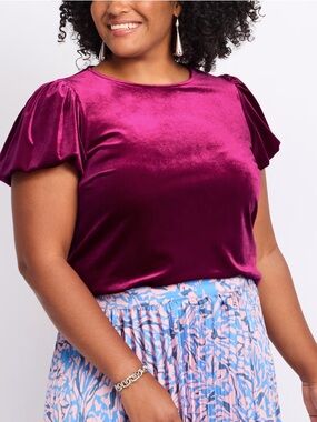 Les Serein Dylan Velvet Puff Sleeve Top Size 1X